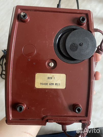 Телефон British Telecom