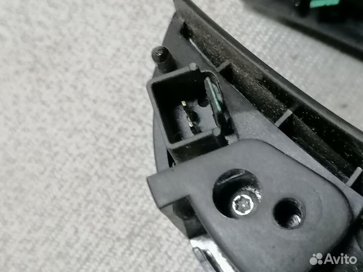 Кнопка бортового компьютера Chrysler Concord 1999