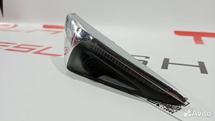 Повторитель поворота лев. Tesla Model X 2017