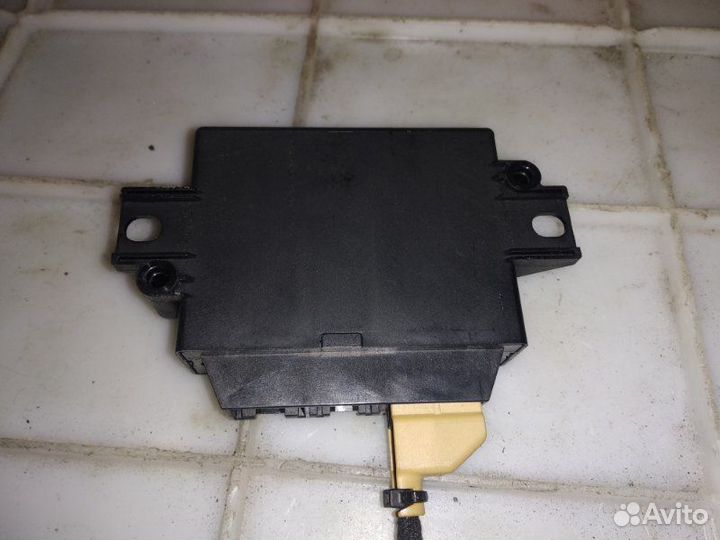 Блок парктроников Audi A6 C6 caha 2010