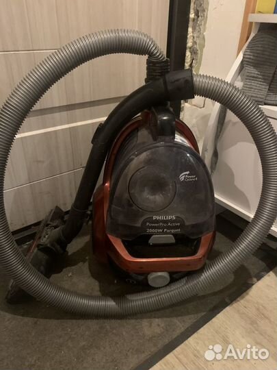 Пылесос Philips PowerPro Active 2000w