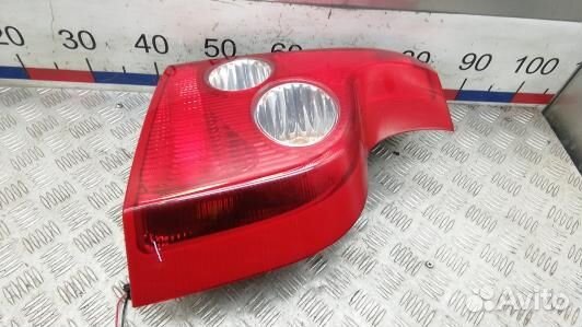 Фонарь задний правый volvo XC90 1 (KKR05MY01)