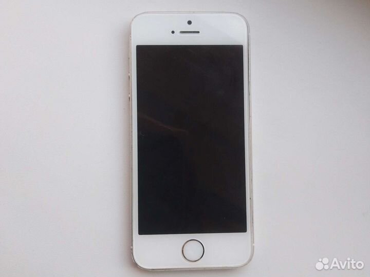 Телефон iPhone 5s