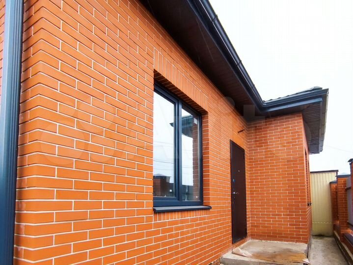 Дом 100 м² на участке 3 сот.