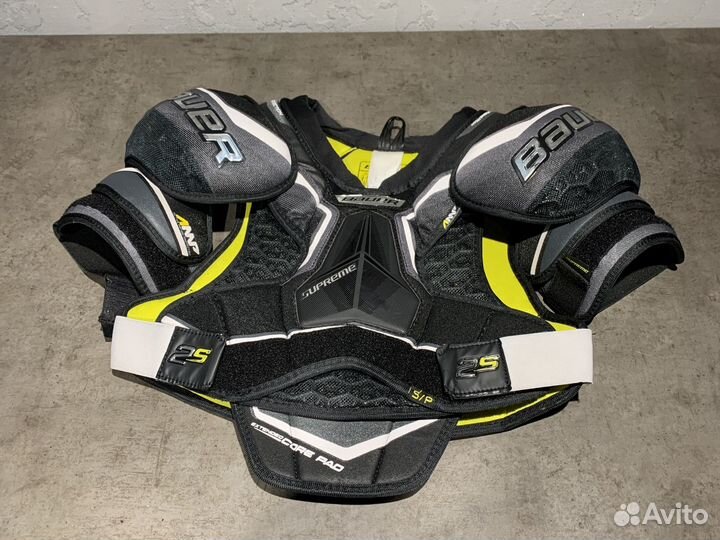 Нагрудник хоккейный bauer 2s