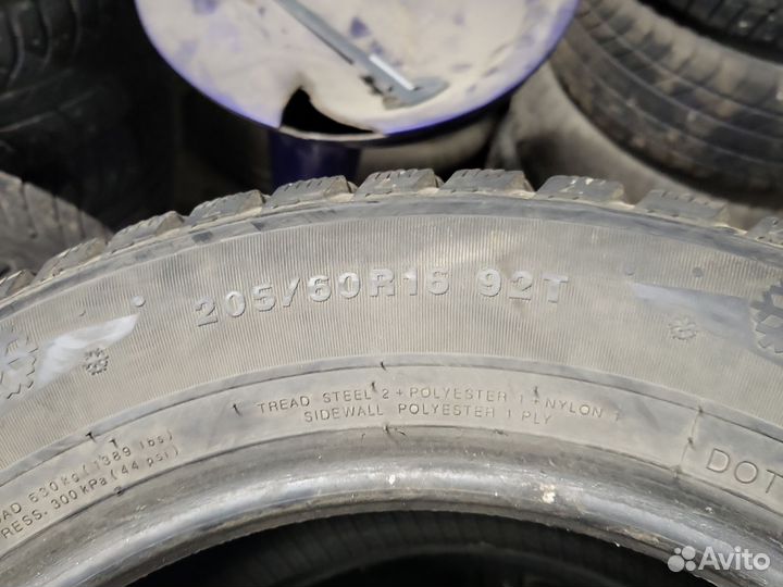 Kumho I'Zen KW22 205/60 R16