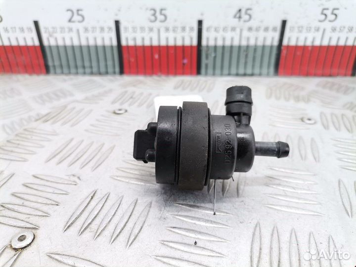 Клапан вентиляции топливного бака BMW 5 E39 1997