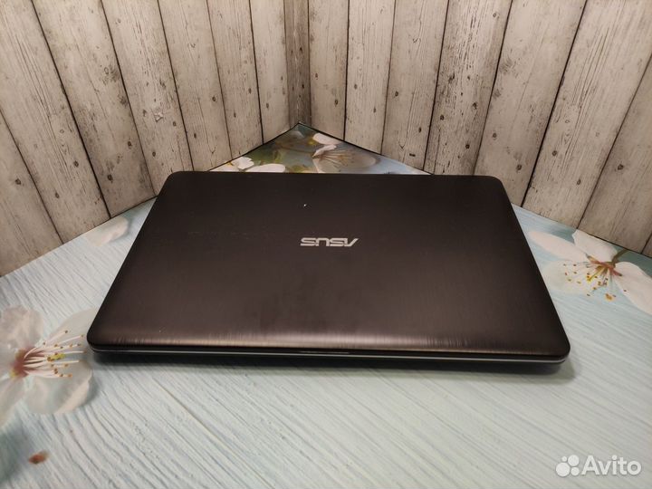 Игровой Asus 8GB/Nvidia GeForce 920M/SSD/HDD