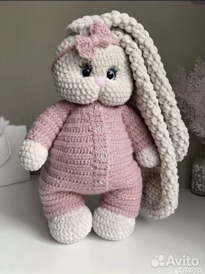 Мягкая игрушка зайка