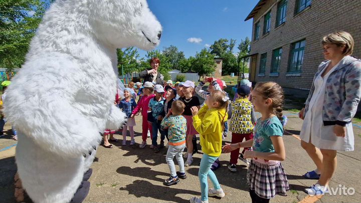 Белый мишка и чебурашка поздравления