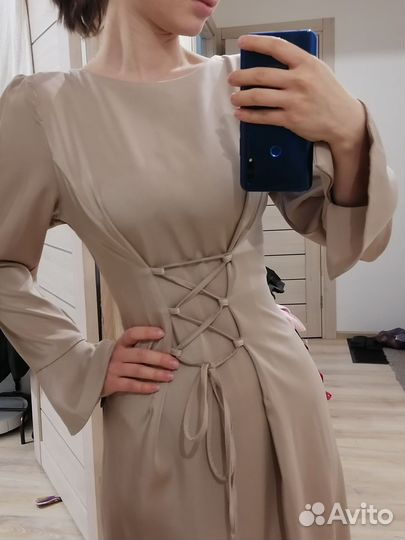 Платье женское