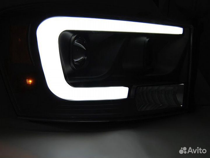 Фары Dodge Ram 3 (06-08) lpdo18