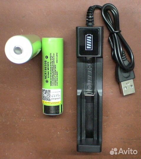 Аккумулятор 18650 Зарядное устройство