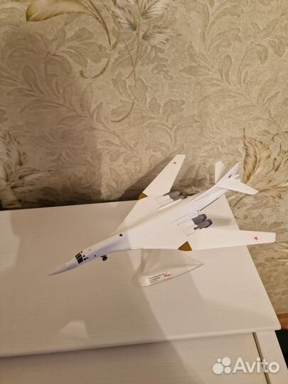 Модель самолета 1:200 Ту-160 / Tu-16