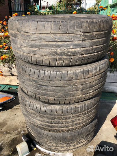 Bridgestone Dueler H/P 235/50 R18 97V