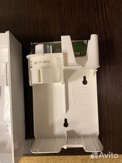 Автоматический диспенсер для ароматизации воздуха