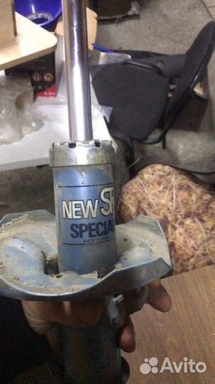 Стойки на mazda premacy