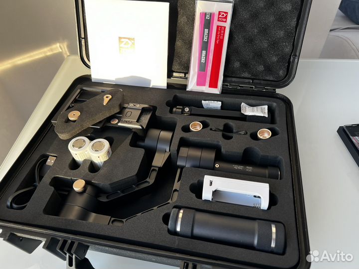 Трехосевой подвес Zhiyun Tech Crane Plus