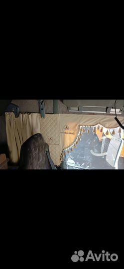 Mercedes-Benz Actros 1853 с полуприцепом, 2000