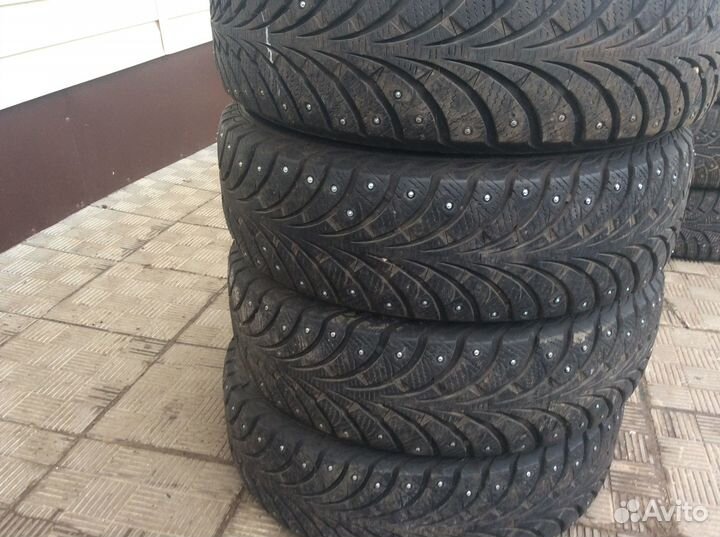 Sava Eskimo Stud 185/65 R15