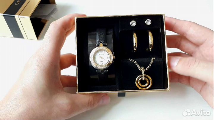 Сваровски. Шикарный набор бижутерии