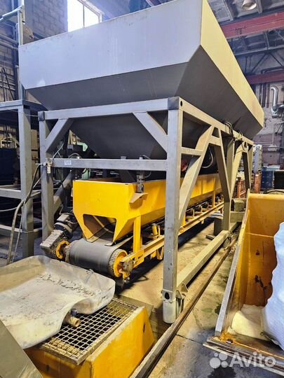 Бетонный завод 30 м3/ч, силос, вибропресс, формы