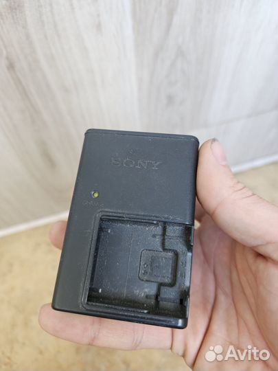 Зарядное устройство Sony BC-CSD. Беспл. дост
