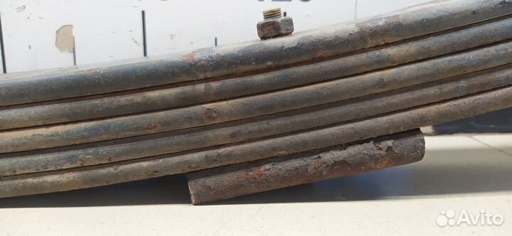 Б/У Б/У Рессора передняя левая 541005K500