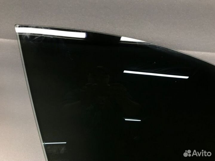 Стекло переднее правое Chevrolet Cruze седан