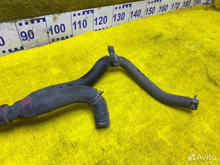 Патрубок радиатора передний Ford Explorer U502