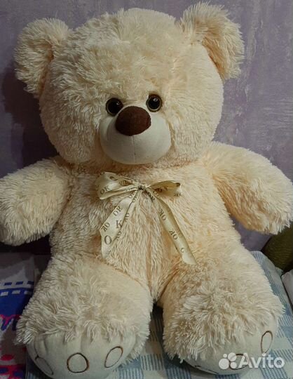 Плюшевый медведь
