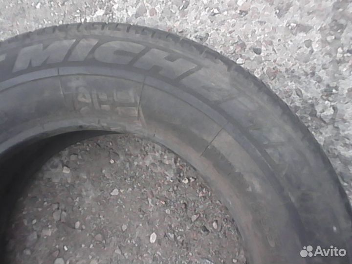 Michelin Pilot HX MXM 235/60 R16