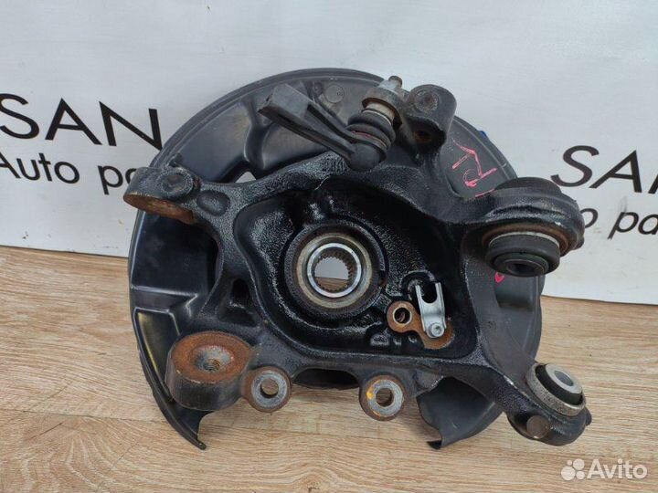 Кулак задний правый Bmw 3 F30 N20B20 2013