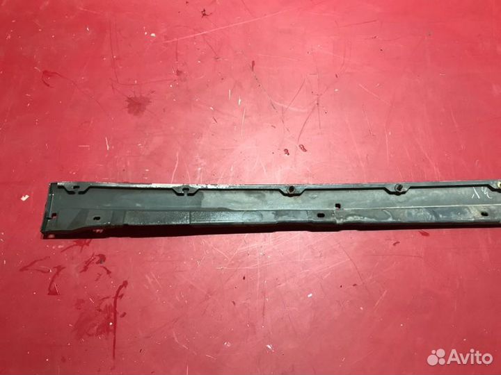 Накладка на порог левая Toyota Camry XV30