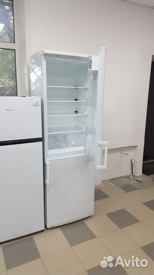 Холодильник атлант новый
