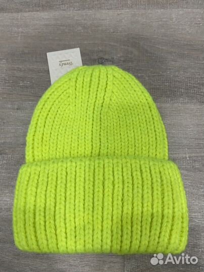 Шапка женская зимняя шерстяная