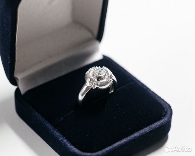 Серебряное кольцо