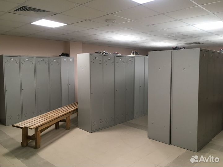 Шкафы для одежды