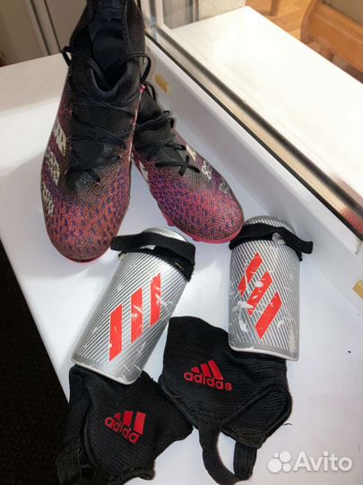 Футбольные бутсы