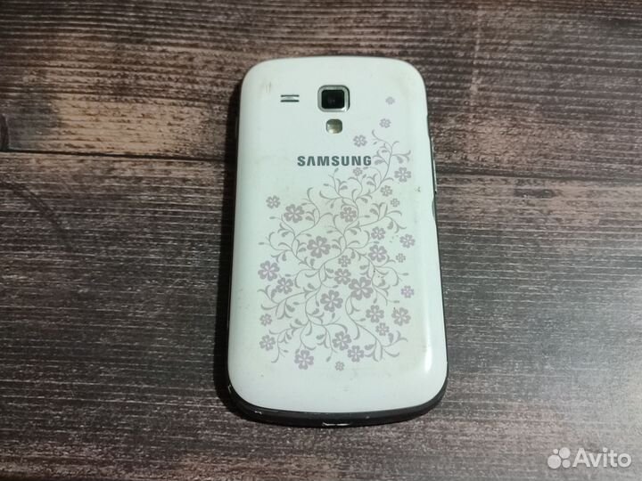 Samsung Galaxy S Duos GT-S7562, 4 ГБ