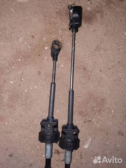 Трос кулисы МКПП Citroen C1 2008 335300H010