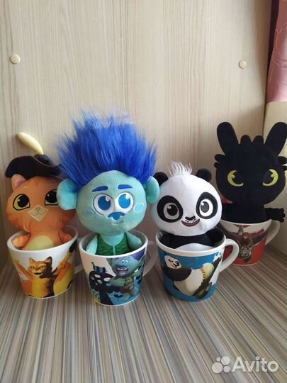 Кружка с игрушкой