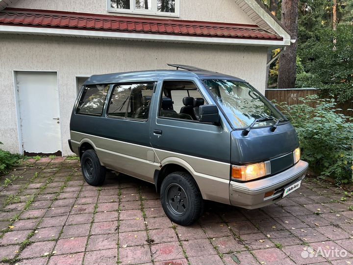 Nissan Vanette 2.0 AT, 1990, 355 000 км