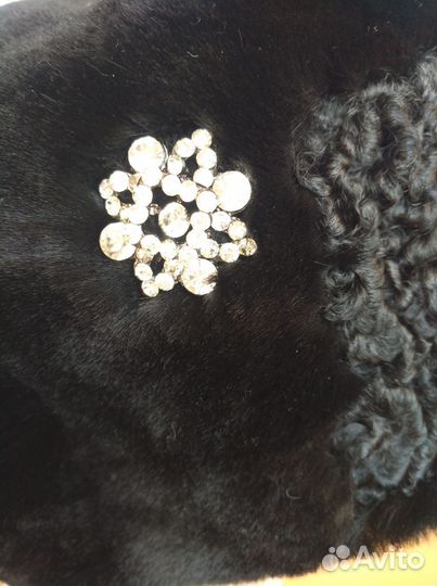 Мутоновая шапка новая с биркой жен.Po-sezonu 56-58