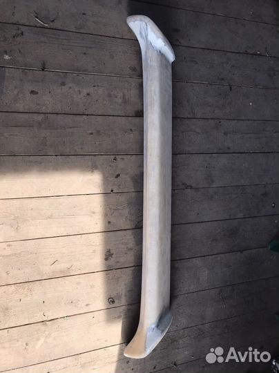 Спойлер-заднее крылр