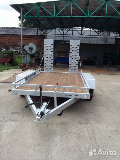 Прицеп-эвакуатор