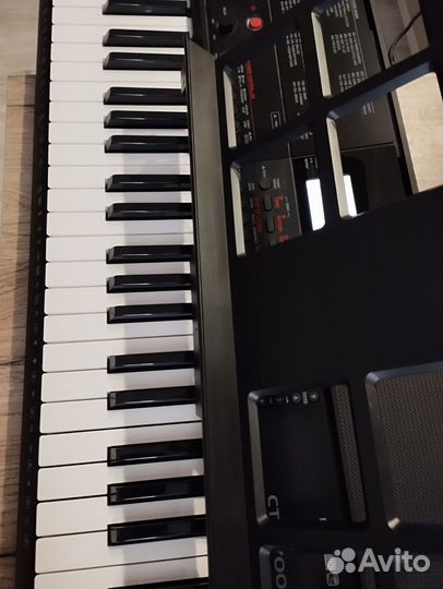 Синтезатор Casio CT-X700