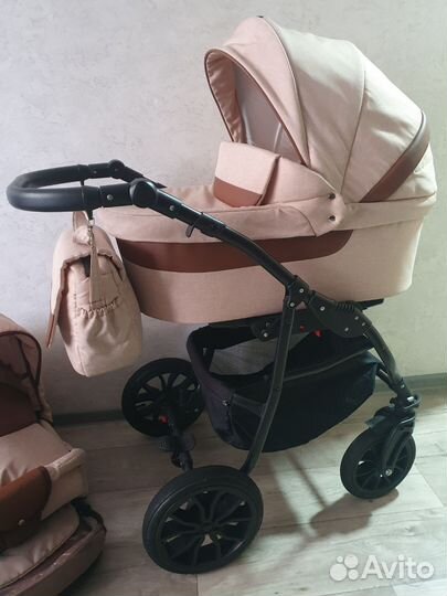 Коляска 3 в 1 Alvaro.Как новая
