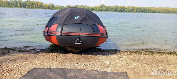 Лодка пвх Гладиатор 350 нднд