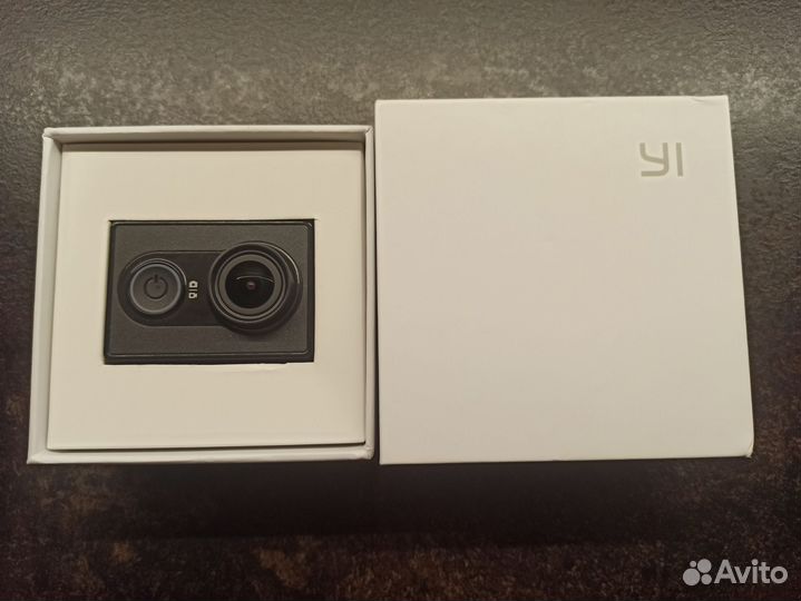 Экшн камера xiaomi yi